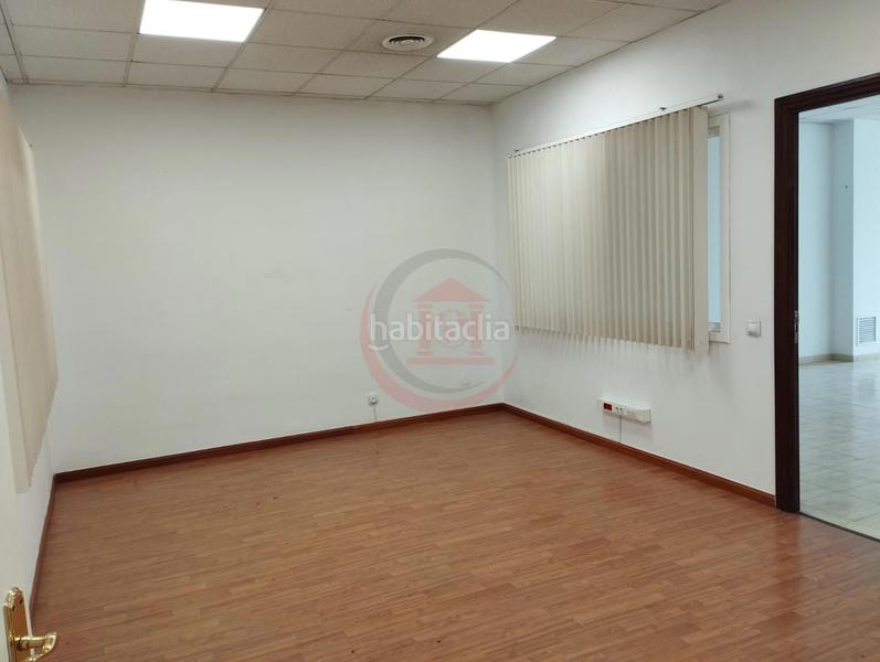 Foto 883fb728-665d-4491-84ec-6ee05c791207. Bâtiment à usage industriel avec chauffage dans Bon Pastor Barcelona