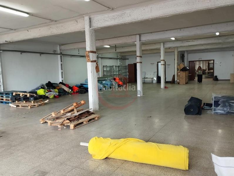 Foto f8ca5831-bed3-46b0-a997-06da5585a2bb. Bâtiment à usage industriel avec chauffage dans Bon Pastor Barcelona