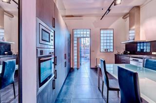 Piso  Joan blanques. Exclusivo piso en el corazón de gracia más patio de 25m2