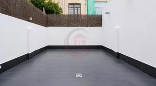 Pis  Joan blanques. Piso  con patio mas de 25m2 en el corazón de gracia