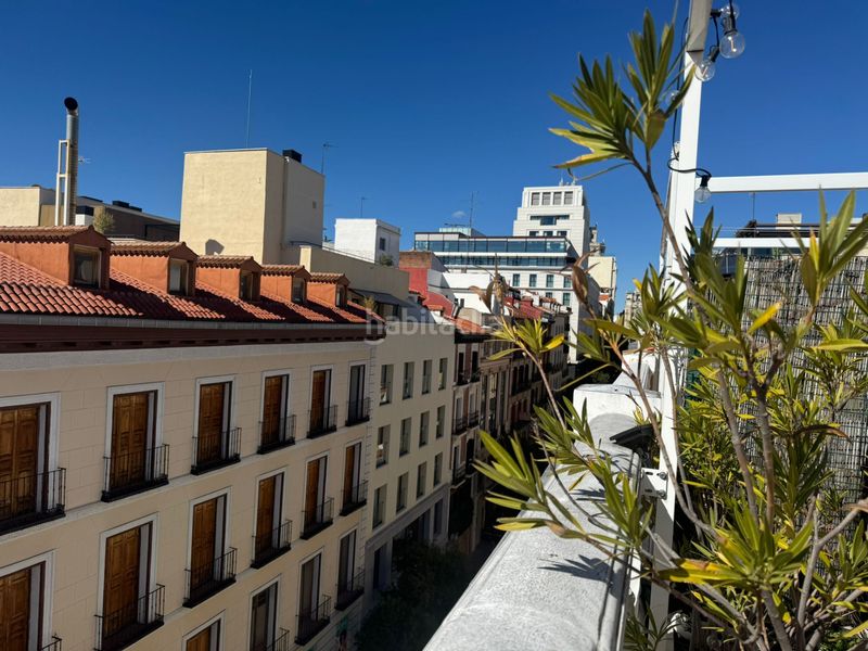 Foto 77322e8e-94ba-4d31-8ed2-cf8aa7efe54e. Lloguer àtic amb calefacció a Sol Madrid