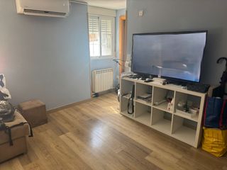 Miete Etagenwohnung in Amposta. Piso en alquiler en simancas