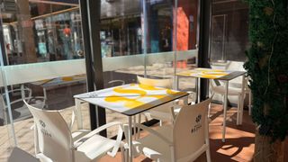 Transfer Business premise in Prosperidad. Traspaso de restaurante con terraza