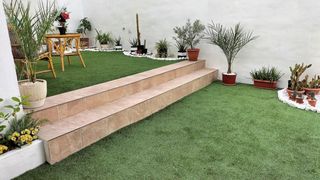 Casa aparellada en La Zubia Ciudad. Espectacular casa en esquina en la zubia