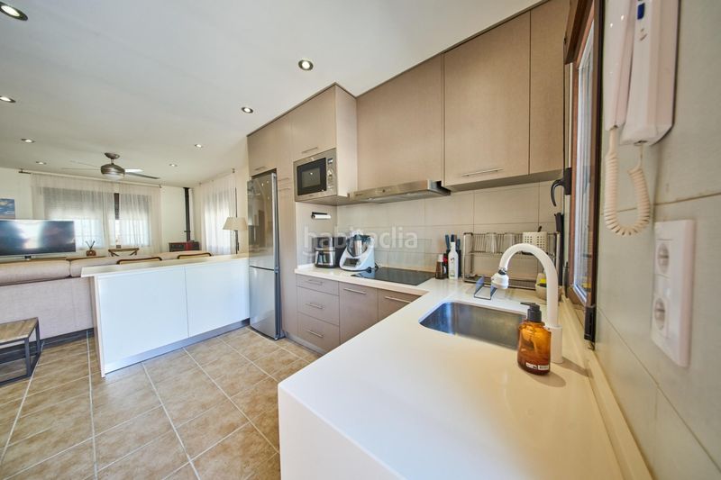Foto c8553e1d-c8e8-4963-8c25-f43f085ce162. Casa amb calefacció piscina a Alfacar