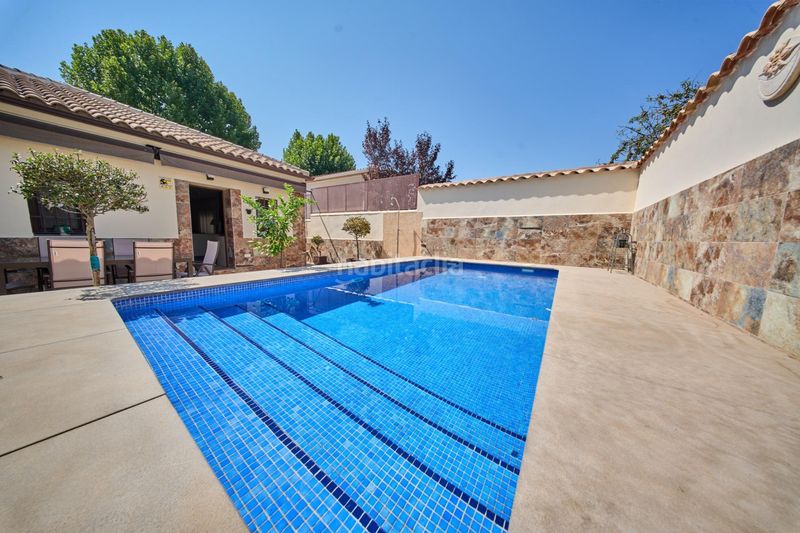 Foto fcc69581-539e-458c-982a-4a5b0d16c188. Casa amb calefacció piscina a Alfacar