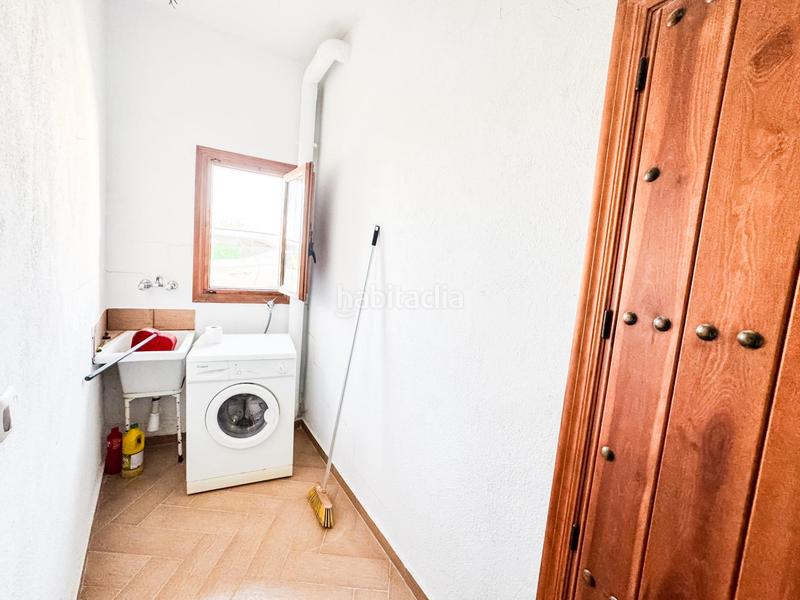 Foto b75221a4-8f75-4c70-97e8-b8c05b38fce0. Masía en calle olivos 15 tu refugio perfecto en granada! casacueva encantadora en los olivos, en Castilléjar