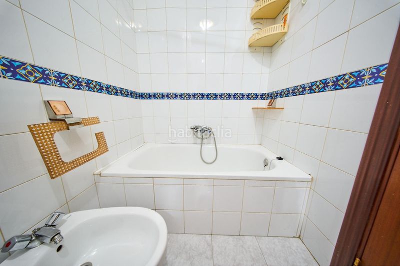 Foto c28adf47-4c6a-43b4-9a99-e8983f4cd968. Pis a calle valencia 21 a Poniente Armilla
