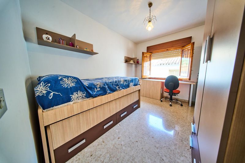 Foto 121f59e8-a4b9-4839-b404-d2a4c9da3a0f. Casa a Cacín