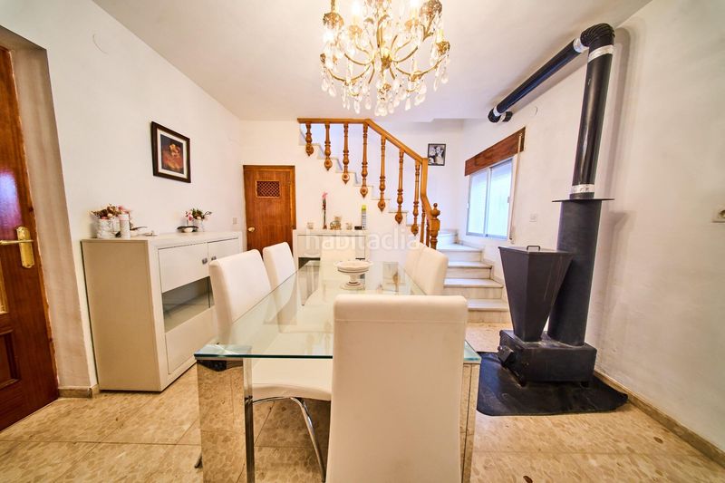 Foto d64a6b97-c350-4a9b-a7a6-c7e271adb573. Casa a Cacín