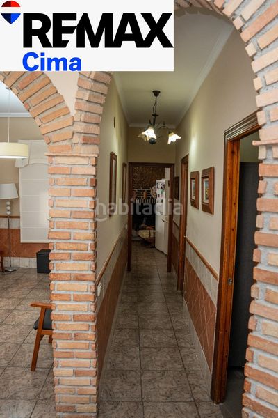 Foto 4bdd0707-56d0-4658-8979-cf7485122c8c. Casa a carretera freila 54 a Zújar