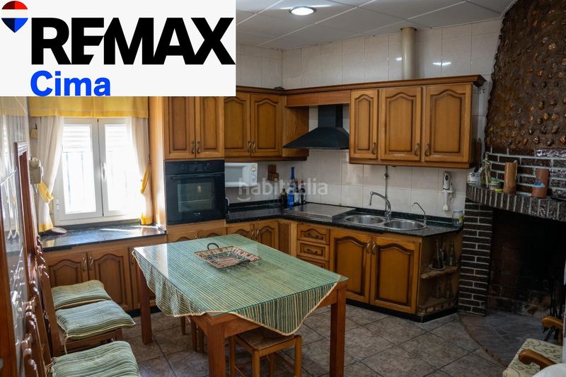 Foto ad7e1ced-a583-405e-a375-a0d231256cb8. Casa a carretera freila 54 a Zújar