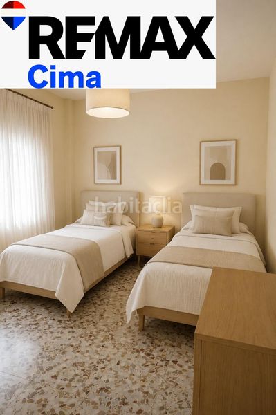 Foto c1f1ae9a-0b35-4094-8d41-60a9a394bd8b. Casa a carretera freila 54 a Zújar