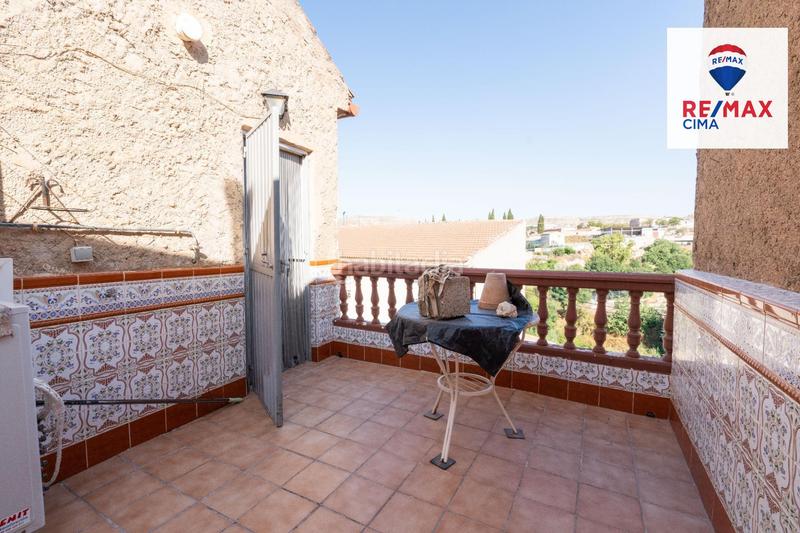 Foto 1fdcea4b-8766-4ac9-967a-66d3ad579b7b. Casa adossada a Zújar