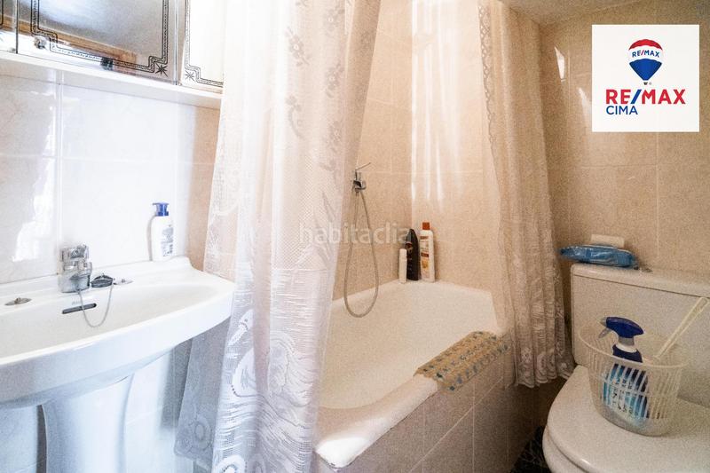 Foto 7deb47c5-f4ee-4371-8e10-5fb03493a080. Casa adossada a Zújar