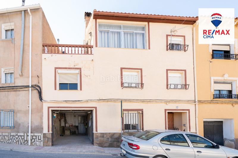 Foto de27804b-d577-439e-937f-a396f3abe1eb. Casa adossada a Zújar