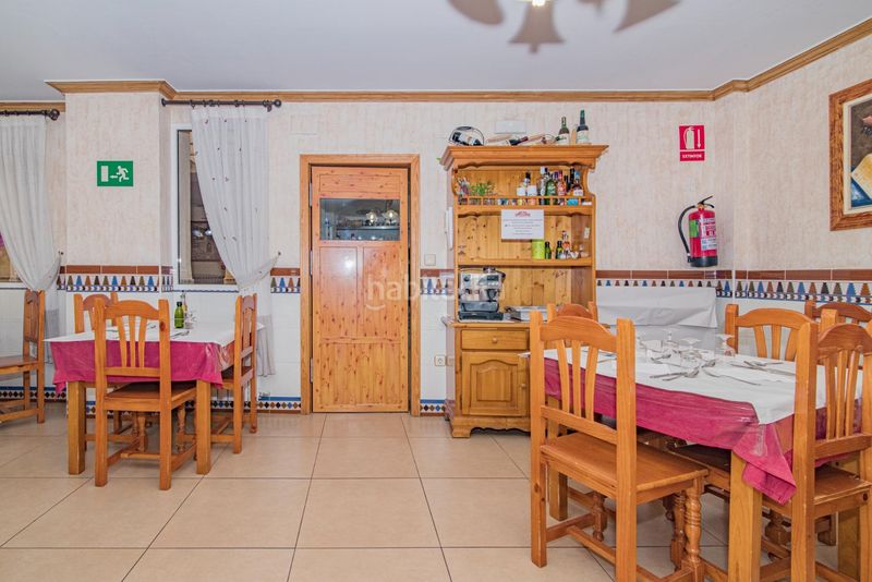 Foto 3d19c646-0a5e-4340-9c5b-6f2b8eecbc20. Edificio en calle san antonio (bañ) 10 oportunidad única! venta de hostal rural en Cortes y Graena