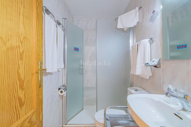 Foto 7a48b5ec-5582-4086-a59f-61fb92506f97. Edificio en calle san antonio (bañ) 10 oportunidad única! venta de hostal rural en Cortes y Graena