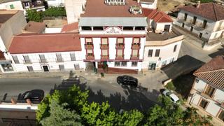 Edifici a Calle san antonio (bañ) 10. Oportunidad única! venta de hostal rural en la cara norte de sie