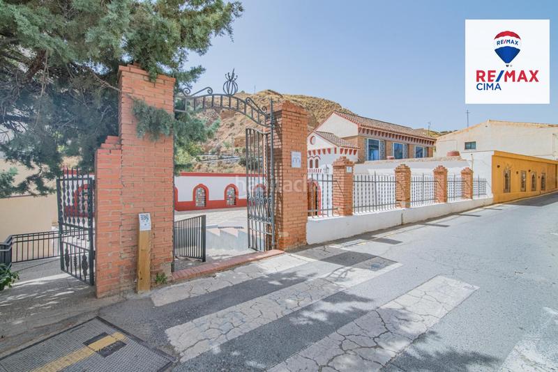 Foto 097b5a4c-2813-4835-b8c8-14edf58e9943. Edificio en calle san antonio (bañ) 10 oportunidad única! venta de hostal rural en la cara norte de sierra nevada en Cortes y Graena