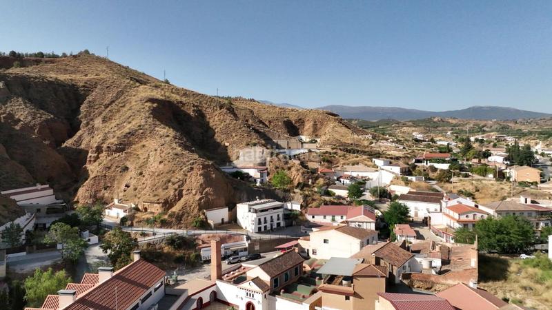 Foto 6340cc0f-a768-4e1b-a0a3-b6b53f871bed. Edificio en calle san antonio (bañ) 10 oportunidad única! venta de hostal rural en la cara norte de sierra nevada en Cortes y Graena