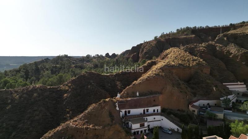 Foto e6d1b446-7885-43e2-8dd4-90c24f6a07ef. Edificio en calle san antonio (bañ) 10 oportunidad única! venta de hostal rural en la cara norte de sierra nevada en Cortes y Graena