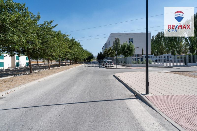 Foto c0abfd17-dff3-4d5d-a3c5-892ad5a62c0b. Terreny residencial a Baza