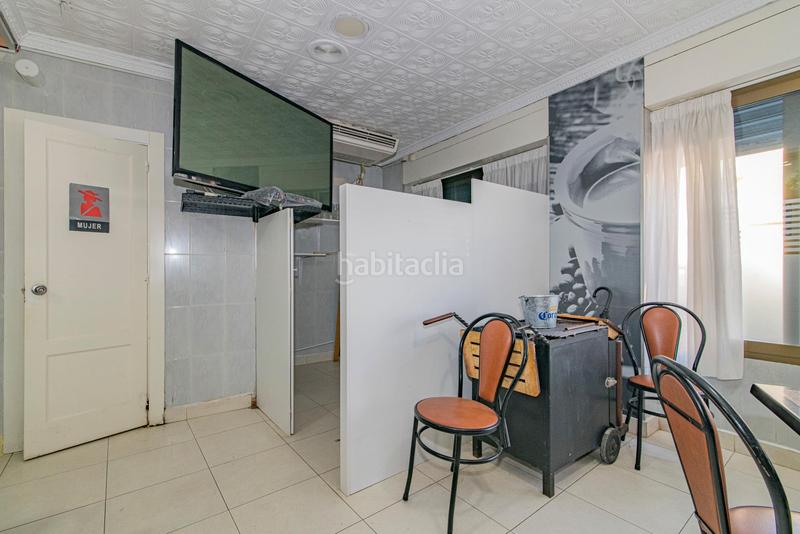 Foto 8a0ec689-6d3e-45d4-8705-d73327255661. Local comercial en federico garcia lorca 52 oportunidad! bar en Huétor Tájar