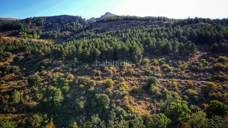 Foto 4c3bae13-f444-4fb9-8734-edfba3f43387. Casa  en sierra nevada con gran capacidad y potencial de rentabilidad en Güéjar Sierra