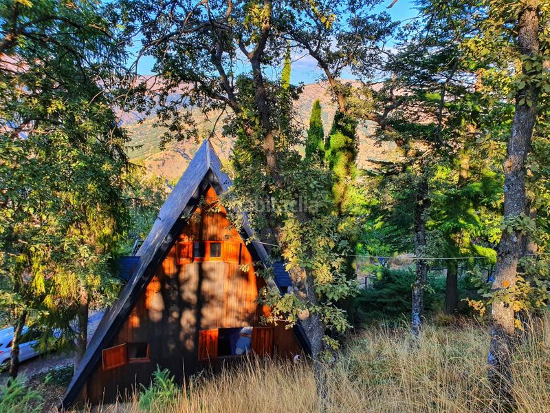 Foto a76d42ec-6001-4efc-966d-e47494ceb109. Casa  en sierra nevada con gran capacidad y potencial de rentabilidad en Güéjar Sierra