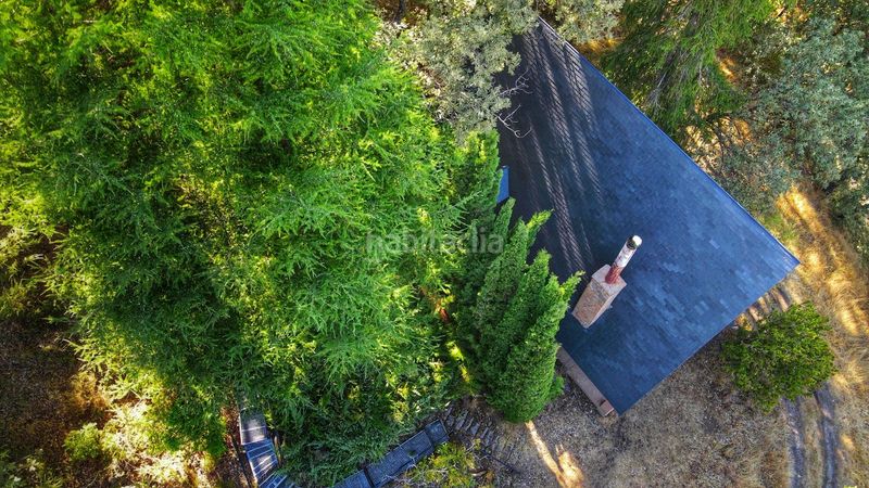 Foto c29ee0bd-6e53-46b6-bc32-19ea0217c85c. Casa  en sierra nevada con gran capacidad y potencial de rentabilidad en Güéjar Sierra