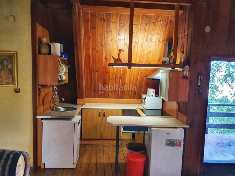 Foto c3538ae8-4720-4b53-908b-f25e025ec542. Casa  en sierra nevada con gran capacidad y potencial de rentabilidad en Güéjar Sierra