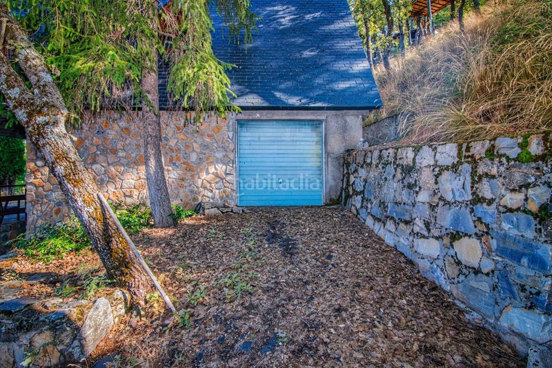 Foto c66164de-d743-4982-b6af-e1639a9e901d. Casa  en sierra nevada con gran capacidad y potencial de rentabilidad en Güéjar Sierra