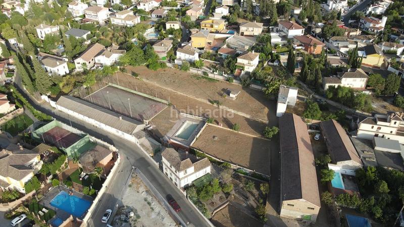 Foto 1d6ba96a-0c10-46a1-a015-0b565d4efb17. Terreno residencial oportunidad única para inversores y constructoras en la zubia! en Zubia (La)