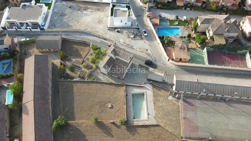 Foto 7a6a0cbf-b3a0-4003-9974-1e65fe12e4e4. Terreno residencial oportunidad única para inversores y constructoras en la zubia! en Zubia (La)