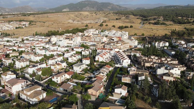 Foto 9ae4e7ed-575a-4599-a50e-ed112ac09335. Terreno residencial oportunidad única para inversores y constructoras en la zubia! en Zubia (La)
