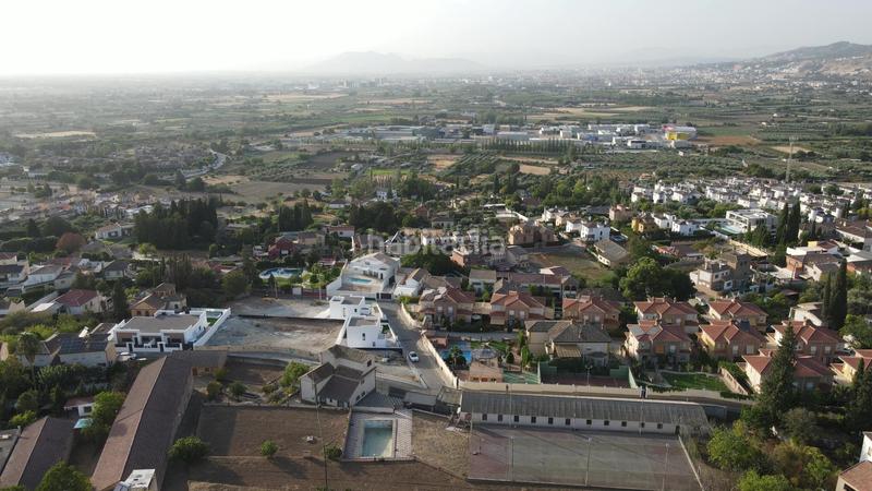 Foto bfa035ae-c70c-4905-8d79-127f1d010cf0. Terreno residencial oportunidad única para inversores y constructoras en la zubia! en Zubia (La)