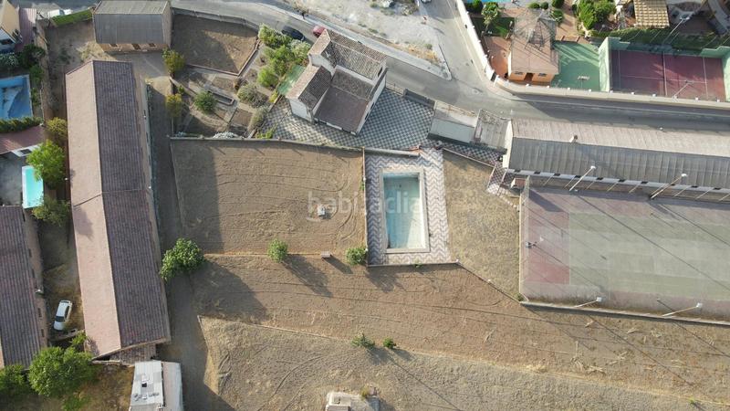 Foto d5771554-088b-45db-84f7-ba89d3f1856b. Terreno residencial oportunidad única para inversores y constructoras en la zubia! en Zubia (La)