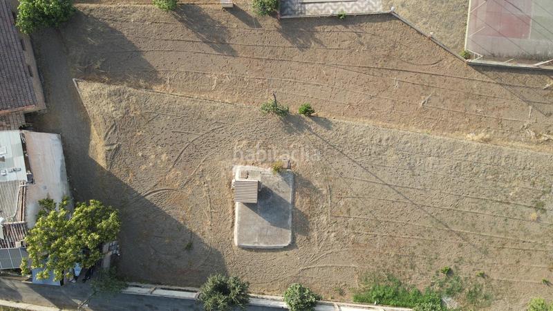 Foto ed8e77f4-5d48-4a89-8782-e6881825323c. Terreno residencial oportunidad única para inversores y constructoras en la zubia! en Zubia (La)