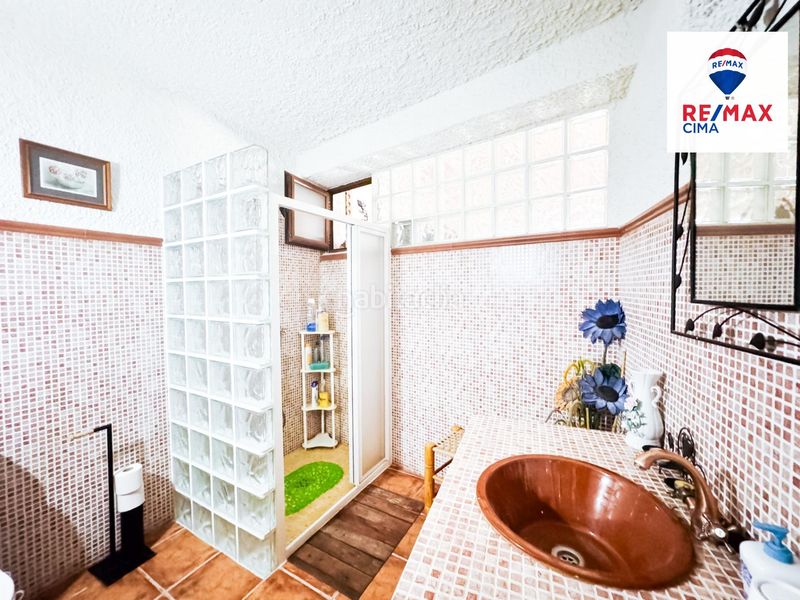 Foto baff42e1-93e8-4b9a-9827-637ccc27fb83. Casa a Cuevas del Campo
