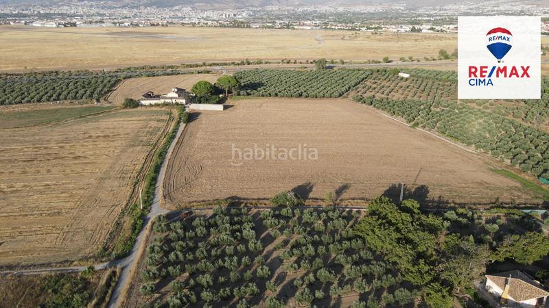 Foto a9bf2b93-d403-47fc-a325-f58b46745d0d. Finca rústica a extrarradio 178 a Polideportivo Alhendín