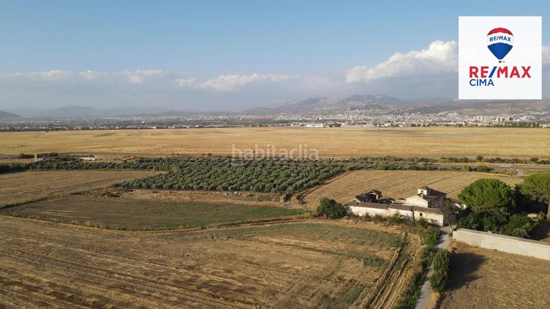 Foto fd293ebc-e301-4a0c-9e76-a720cf718a31. Finca rústica a extrarradio 178 a Polideportivo Alhendín