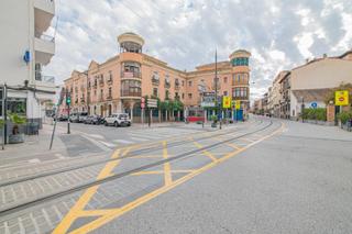 Aparcament cotxe  Calle de san miguel. ! oportunidad única en la zona de poniente en armilla   plazas d