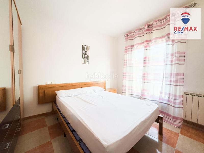 Foto b960acd5-b34f-4147-9073-3ff8c7f90ad7. Casa adossada amb calefacció aparcament a Zújar