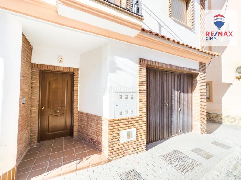 Foto bee85a6a-56b0-4b5b-bea2-b99111f9a453. Casa adossada amb calefacció aparcament a Zújar