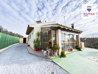 Casa  Diseminado pol 6 parcela 320 la asomadilla. Casa de campo con piscina en pozo alcon