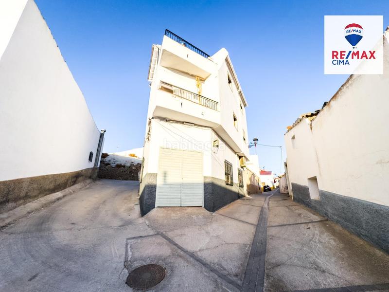 Foto 665f2d44-6ddc-4a0c-b253-acf8c1ab1eaf. Casa se vende casa y apartamento independiente baza en Cúllar
