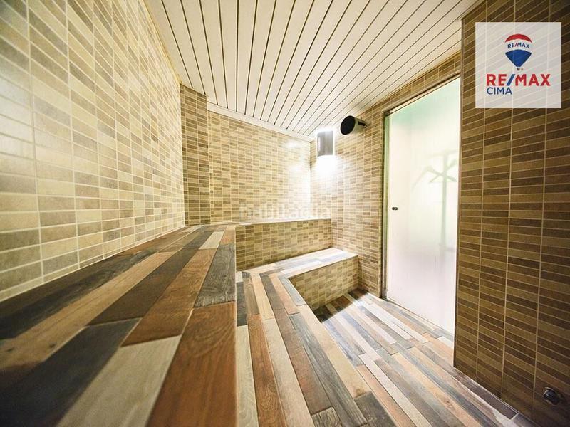 Foto 7ea4a6bc-b7c7-4918-b383-f09088e97286. Geschäftsraum in Centro - Sagrario Granada