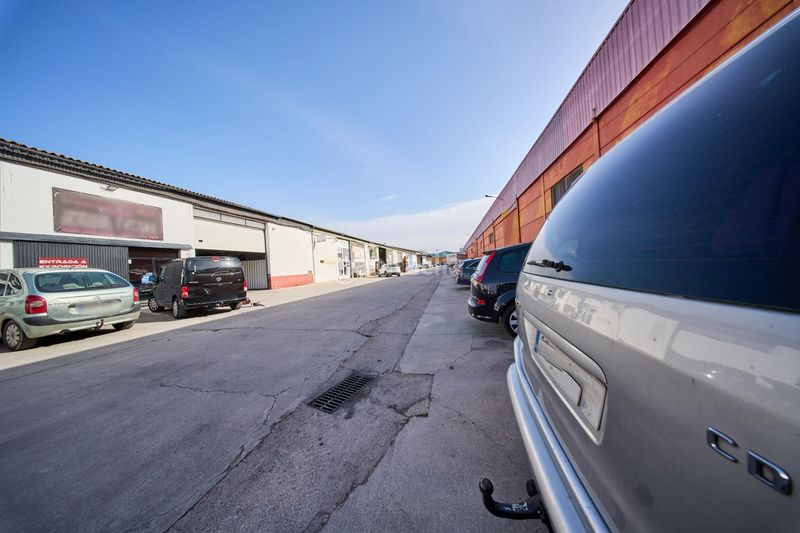 Foto 2aa10ae6-71aa-41dc-8f70-9b406c3dfa41. Nau industrial a Atarfe