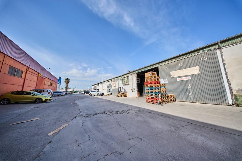 Foto 96001c59-99a2-448e-886c-7daa17c40f2e. Nau industrial a Atarfe